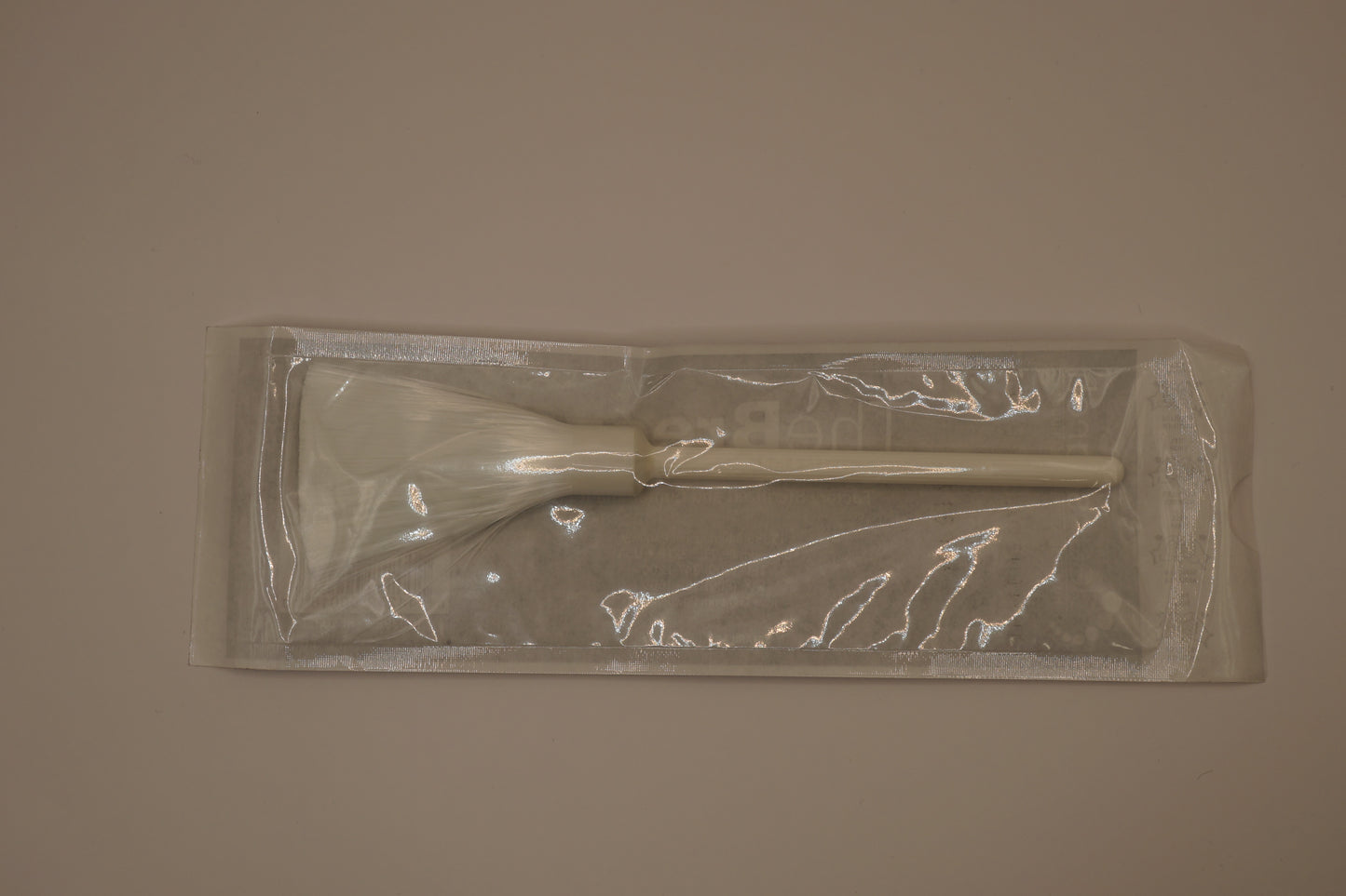 The Breeze - Single Use Fingerprint Brush