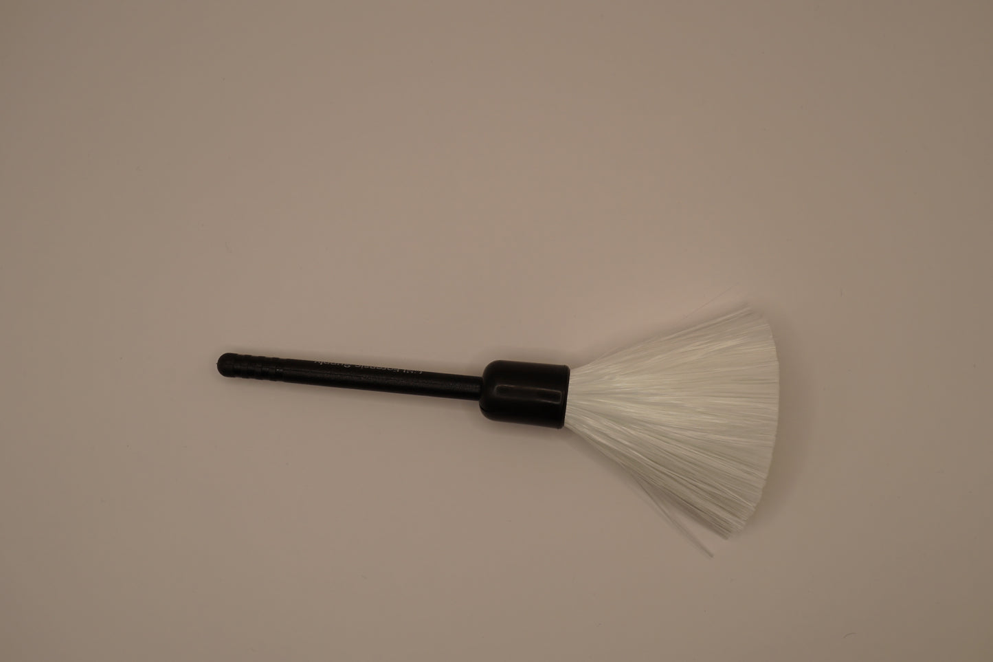 Fiberglass Fingerprint Brush 3.03" Handle